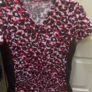 Size Small Scrub Top